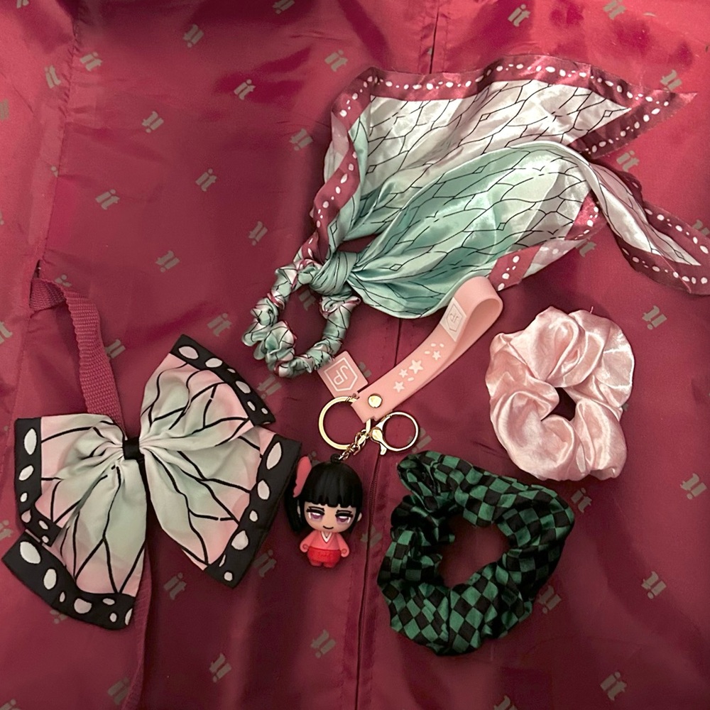 demon slayer anime scrunchie + hair bow + keychain set